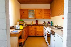 Familienfreundliches Wohnhaus mit Balkon, Terrasse und Einliegerwohnung – Die vollständige Adresse der Immobilie erhältst du vom Anbieter., 92253 Schnaittenbach – Vorschaubild 14
