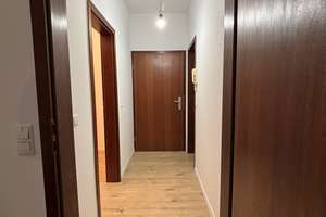 Frisch renoviertes 1-Z-Appartement mit Erker und TG-Stellplatz in den Quadraten – 68161 Innenstadt/Jungbusch, Mannheim – Vorschaubild 4