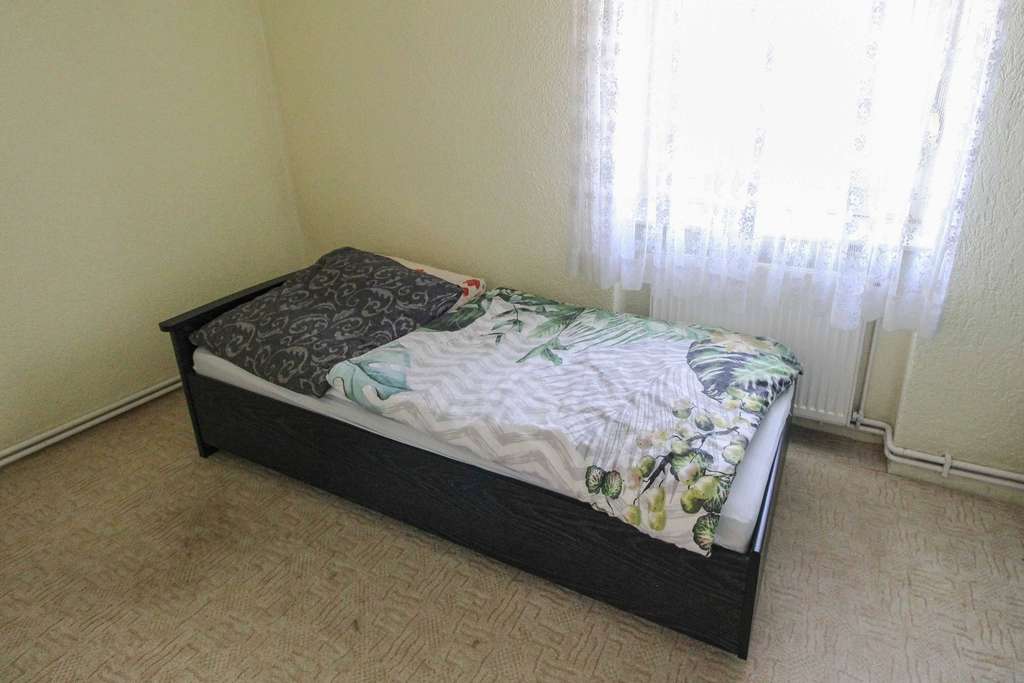 Immobilie in Goethestadt Bad Lauchstädt - Sofort wohlfühlen: 5-Zi.-EFH in Milzau mit großem Grundstück - Bild 4