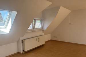 Gemütliches, helles Dachgeschoss-Appartement in Köln Pesch! – Die vollständige Adresse der Immobilie erhältst du vom Anbieter., 50767 Pesch, Köln – Vorschaubild 2