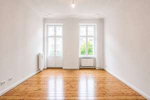 Stilvoll sanierte 2-Zi.-Altbauwohnung mit Balkon, Aufzug & Stuck in ruhiger Nebenstraße – Die vollständige Adresse der Immobilie erhältst du vom Anbieter., 13347 Wedding, Berlin – Vorschaubild 2