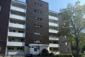 Vermietete Kapitalanlage mit Aufzug, modernisiertem Bad und Stellplatz in Moers-Asberg! – Die vollständige Adresse der Immobilie erhältst du vom Anbieter., 47441 Asberg, Moers – Vorschaubild 2