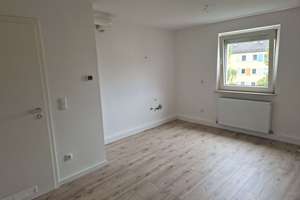 Helle 2-Zimmer Wohnung im 4.OG am Südstadtpark in Fürth! – Dr-Beeg-Straße 30, 90763 Südliche Südstadt, Fürth – Vorschaubild 5