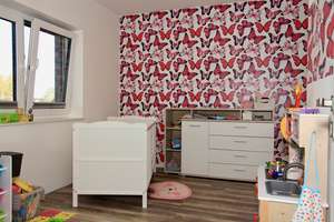 Attraktives Einfamilienhaus in Surwold Bürgerwald * Erdwärmepumpe  * Effizienzklasse A * KfW 55 * – Die vollständige Adresse der Immobilie erhältst du vom Anbieter., 26903 Surwold – Vorschaubild 24