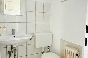 Kapitalanlage, 3 Reihenhäuser im Paket, gut vermietet, 1 Haus frei. – Frankfurt am Main – Vorschaubild 8