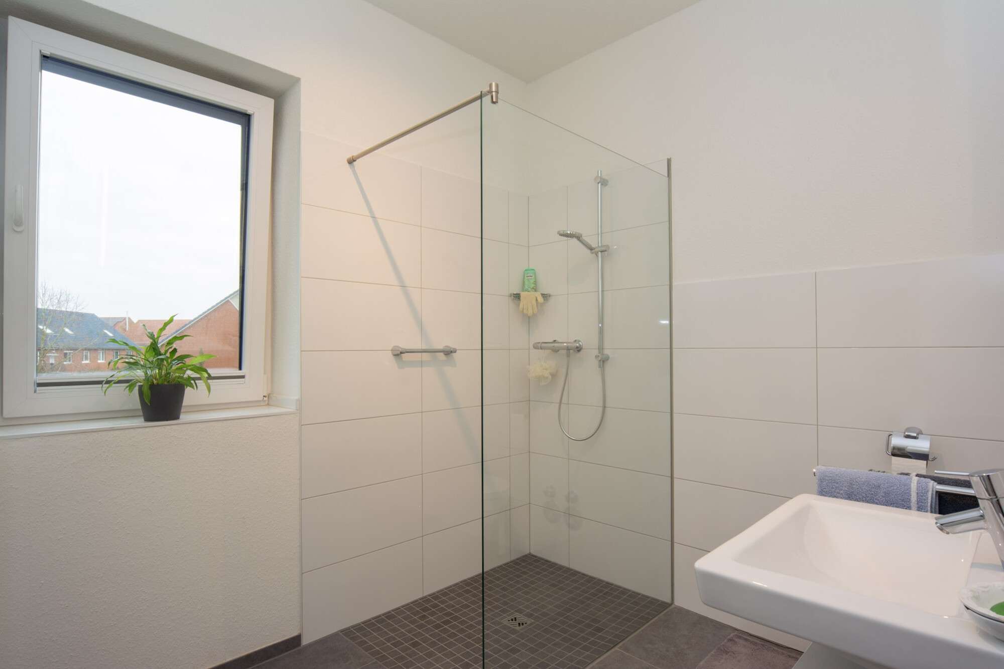 Immobilie in Gettorf - Moderne Wohnung inkl. Aufzug und Tiefgaragenplatz im Herzen von Gettorf - Bild 2