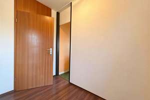 Bezugsfrei & voller Möglichkeiten – 2,5-Zimmer-Wohnung mit Tiefgaragenstellplatz – Die vollständige Adresse der Immobilie erhältst du vom Anbieter., 64289 Kranichstein, Darmstadt – Vorschaubild 10