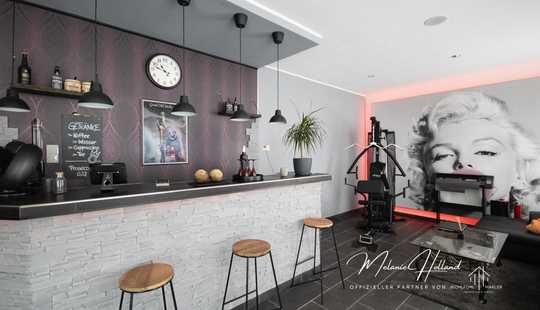 Bild von Ausbaufähiges Einfamilienhaus mit kleinem Laden