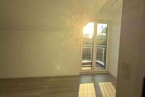 Alltagstaugliche 3-Zimmer-Wohnung in Köln – Keimesstraße 34, 50765 Volkhoven/Weiler, Köln – Vorschaubild 2