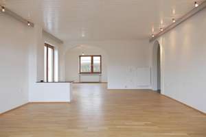 GROSSZÜGIGES WOHNEN AUF ca. 140 m² - MIT EINBAUKÜCHE | SIEGEN-NIEDERSCHELDEN