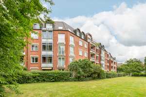 Schöne 2 Zimmer Wohnung mit Wintergarten in Hamburg-Niendorf – Max-Zelck-Str. 18, 22459 Hamburg – Vorschaubild 1