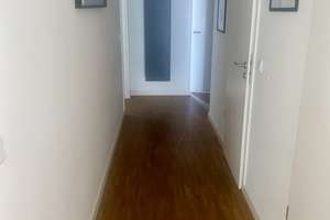 Exklusive 4-Raum-Wohnung mit gehobener Innenausstattung mit Balkon und Einbauküche in Hamburg Eilbek – Schellingstraße 29, 22089 Eilbek, Hamburg – Vorschaubild 4