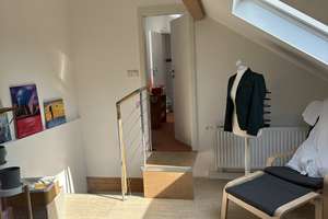 Großes EFH top Lage Köln-Dellbrück, frisch renov. mit schönem Garten, geh. Ausstattung, hochw. EBK – Ernastraße 31, 51069 Dellbrück, Köln – Vorschaubild 18