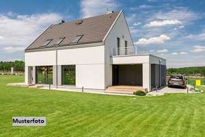 Ihr neues Zuhause - Freistehendes Einfamilienhaus mit Garage