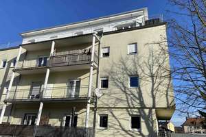 Bezugsfreie 3-Zi-OG Wohnung mit Einbauküche direkt am Nordbahnhof