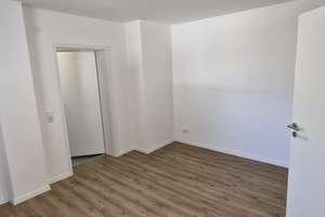 Toll geschnittene 3 Zimmer Wohnung im Erdgeschoss eines gepflegten Mehrfamilienhauses – Die vollständige Adresse der Immobilie erhältst du vom Anbieter., 68307 Sandhofen, Mannheim – Vorschaubild 7