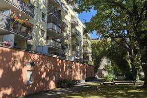 Geborgenheit und Ruhe – attraktive Kapitalanlage mit Balkon und klarer Raumstruktur