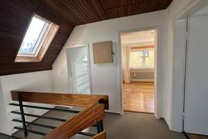 Platz da! Großzügiges Familienhaus mit XXL-Garten – Die vollständige Adresse der Immobilie erhältst du vom Anbieter., 65232 Taunusstein – Vorschaubild 10