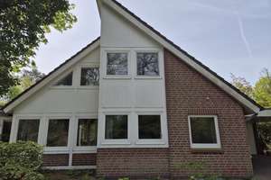 Schöner Wohnen: Lichtdurchflutete Architektenhaus-Hälfte,offene Bauweise,im Grünen, sehr ruhige Lage – Die vollständige Adresse der Immobilie erhältst du vom Anbieter., 27356 Rotenburg (Wümme) – Vorschaubild 2