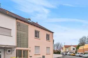 Erbpacht - Interessantes Zweifamilienhaus mit Potenzial in Ludwigshafen