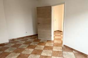 Eigenheim für die große Familie oder als Studenten-WG geeignete 4-Zimmer-Wohnung! – Die vollständige Adresse der Immobilie erhältst du vom Anbieter., 68219 Rheinau, Mannheim – Vorschaubild 3