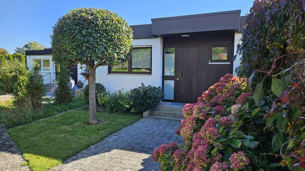 Bungalow in Toplage mit großem Garten im Ingolstädter Westviertel