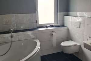 Schöne Wohnung in unmittelbarer Nähe zum Schiersteiner Hafen – Die vollständige Adresse der Immobilie erhältst du vom Anbieter., 65201 Schierstein, Wiesbaden – Vorschaubild 9