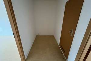 Wohnung an ruhiger Seitenstraße gesucht ? – Ringenwalder Straße 43, 12679 Marzahn, Berlin – Vorschaubild 4