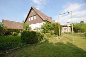 Großzügiges Einfamilienhaus mit 5 Zimmern, Keller + Garage... – Goslar (Kreis) – Vorschaubild 2