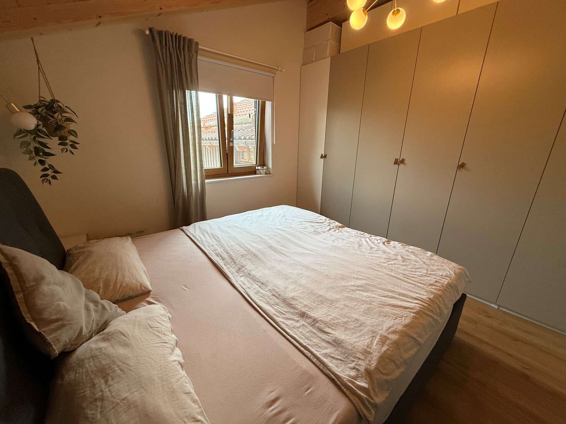 Immobilie in Eiselfing - idyllische Haushälfte in Weilerlage: neuwertige 3-Zimmer mit kl. Garten - Bild 12