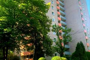 Großzügig wohnen mit Ausblick - 4- Zimmer-Wohnung mit Balkon, Loggia und Garage – Die vollständige Adresse der Immobilie erhältst du vom Anbieter., 72766 Sondelfingen, Reutlingen – Vorschaubild 1