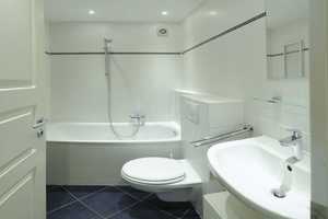 Gepflegte 2-Zimmer-Dachgeschosswohnung mit Einbauküche in Ludwigsvorstadt-Isarvorstadt, München – München – Vorschaubild 9