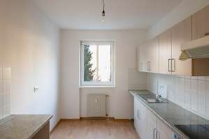 Bezugsfreie 2-Zimmerwohnung mit Balkon und Aufzug – Die vollständige Adresse der Immobilie erhältst du vom Anbieter., 13055 Alt-Hohenschönhausen, Berlin – Vorschaubild 4