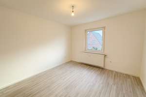 Bezugsfrei: Zweifamilienhaus - Saniert und bereit für neue Bewohner! – Die vollständige Adresse der Immobilie erhältst du vom Anbieter., 50126 Bergheim – Vorschaubild 8
