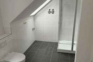 Tolle grosse Dachgeschosswohnung in ruhiger Lage – Dubrowstr. 52, 14129 Nikolassee, Berlin – Vorschaubild 8