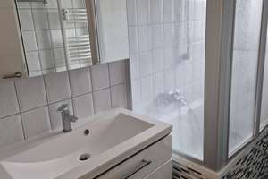 Stilvolle, modernisierte 2,5-Raum-Wohnung in Essen – Die vollständige Adresse der Immobilie erhältst du vom Anbieter., 45289 Burgaltendorf, Essen – Vorschaubild 16