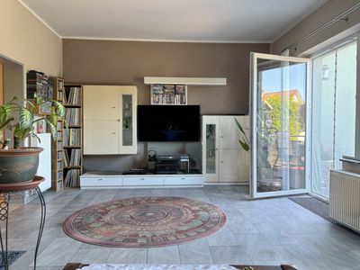 Geräumige Wohnung im EG mit moderner Einbauküche und Balkon, zentral in Georgsmarienhütte