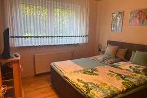Charmantes Einfamilienhaus mit Gästehaus und großem Garten – Die vollständige Adresse der Immobilie erhältst du vom Anbieter., 61169 Friedberg (Hessen) – Vorschaubild 7
