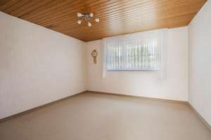 Charmante Doppelhaushälfte mit großem Potenzial, Garage und sonnigem Garten – Die vollständige Adresse der Immobilie erhältst du vom Anbieter., 41466 Reuschenberg, Neuss – Vorschaubild 12