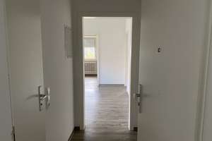 Ebenerdige Dusche und bezugsfertige Renovierung! – Köttlingerweg 18, 44793 Kruppwerke, Bochum – Vorschaubild 2