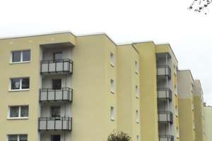 Auf gute Nachbarschaft: renovierte 1-Zi.-Single-Wohnung – Frankenweg 11, 33689 Sennestadt, Bielefeld – Vorschaubild 1