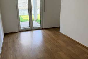 Hochwertige attraktive 3-Zimmer Erdgeschosswohnung in Ingolstadt (Gerolfing) von Privat zu verkaufen – Dürrenseestraße -, 85049 West, Ingolstadt – Vorschaubild 9