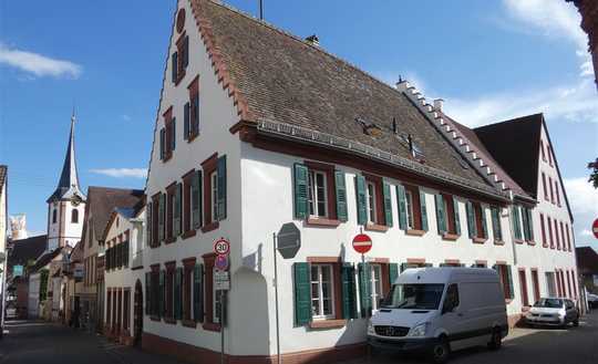 Investitions-Highlight - Renaissance-Anwesen - Baujahr 1613 - saniert 2016