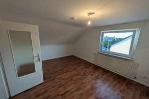 Dachgeschosswohnung für Single