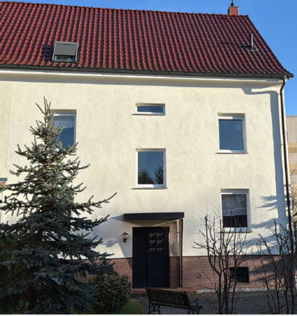 Immobilie in Guben - Attraktives Haus mit Mehrparteien-Potenzial in Guben - Bild 2