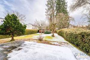 Zweifamilienhaus mit großem Garten u. Retro-Charme
Modernisierungsbedürftig in Gauting/ Königswiese – Starnberg (Kreis) – Vorschaubild 14