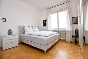 Wunderschöner Altbau mit   tollem Blick über die Stadt in Stuttgart Mitte – Die vollständige Adresse der Immobilie erhältst du vom Anbieter., 70182 Diemershalde, Stuttgart – Vorschaubild 2