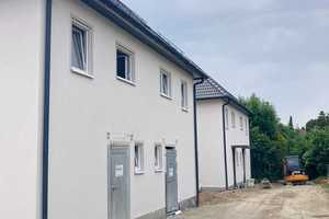 Exklusive Doppelhaushälfte in erstklassiger Lage von Olching sucht Eigentümer! – Cronenberg Straße 3, 82140 Fürstenfeldbruck (Kreis) – Vorschaubild 2