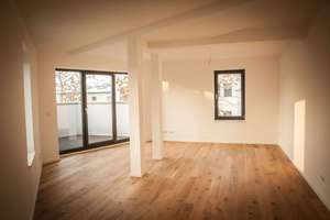 Penthouse in Stadtfeld Ost inkl. Einbauküche und Kamin