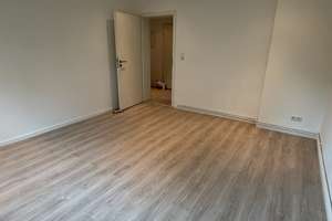 Sehr schöne 3-Zimmer Wohnung mit Einbauküche u. Balkon – Borsigstr 17, 38112 Viewegsgarten-Bebelhof, Braunschweig – Vorschaubild 5
